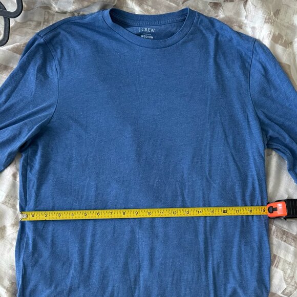 Blue J.Crew Men’s Long-Sleeve Tee (Size Medium) - Picture 3 of 3